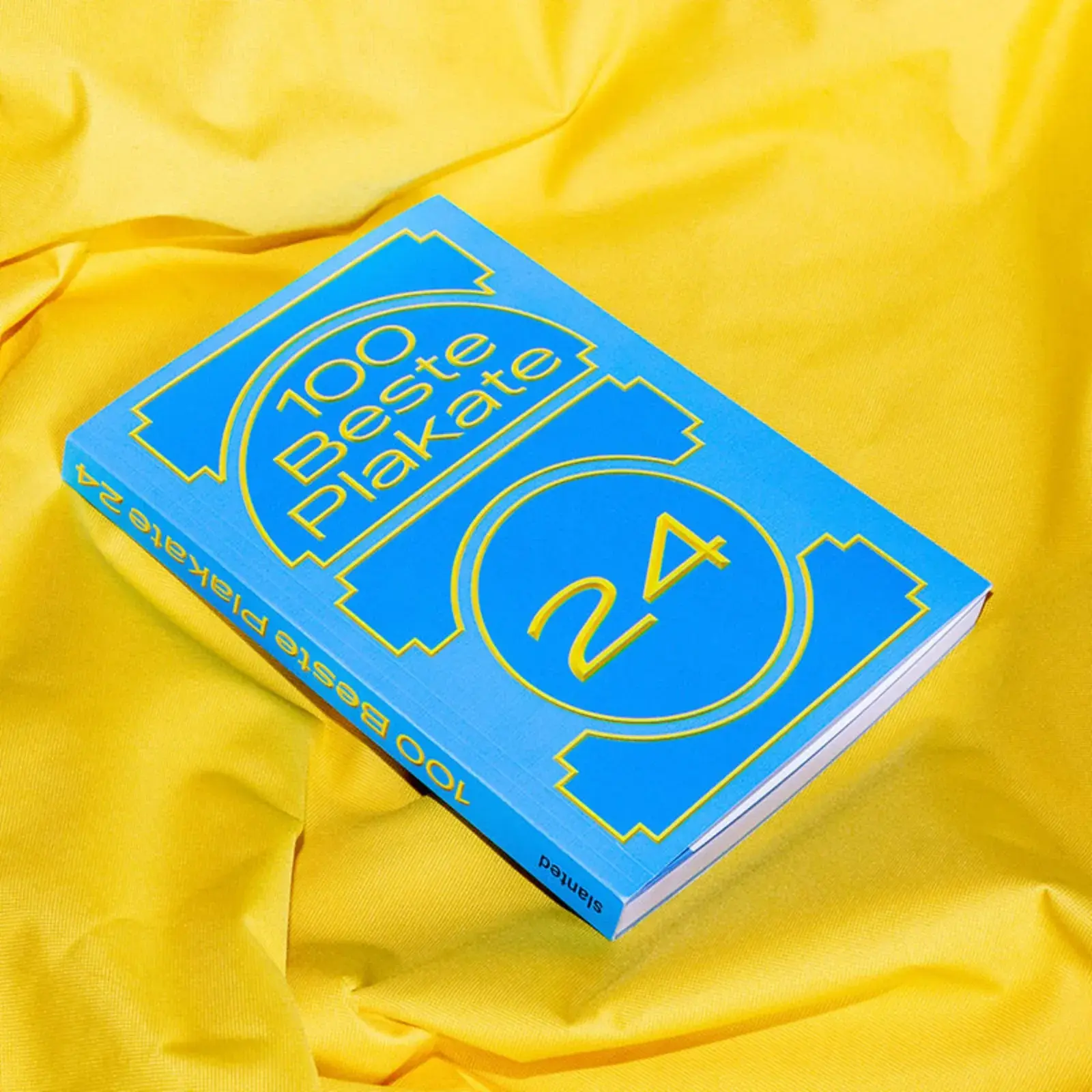 Editorial Design: '100 Beste Plakate 24' Showcase