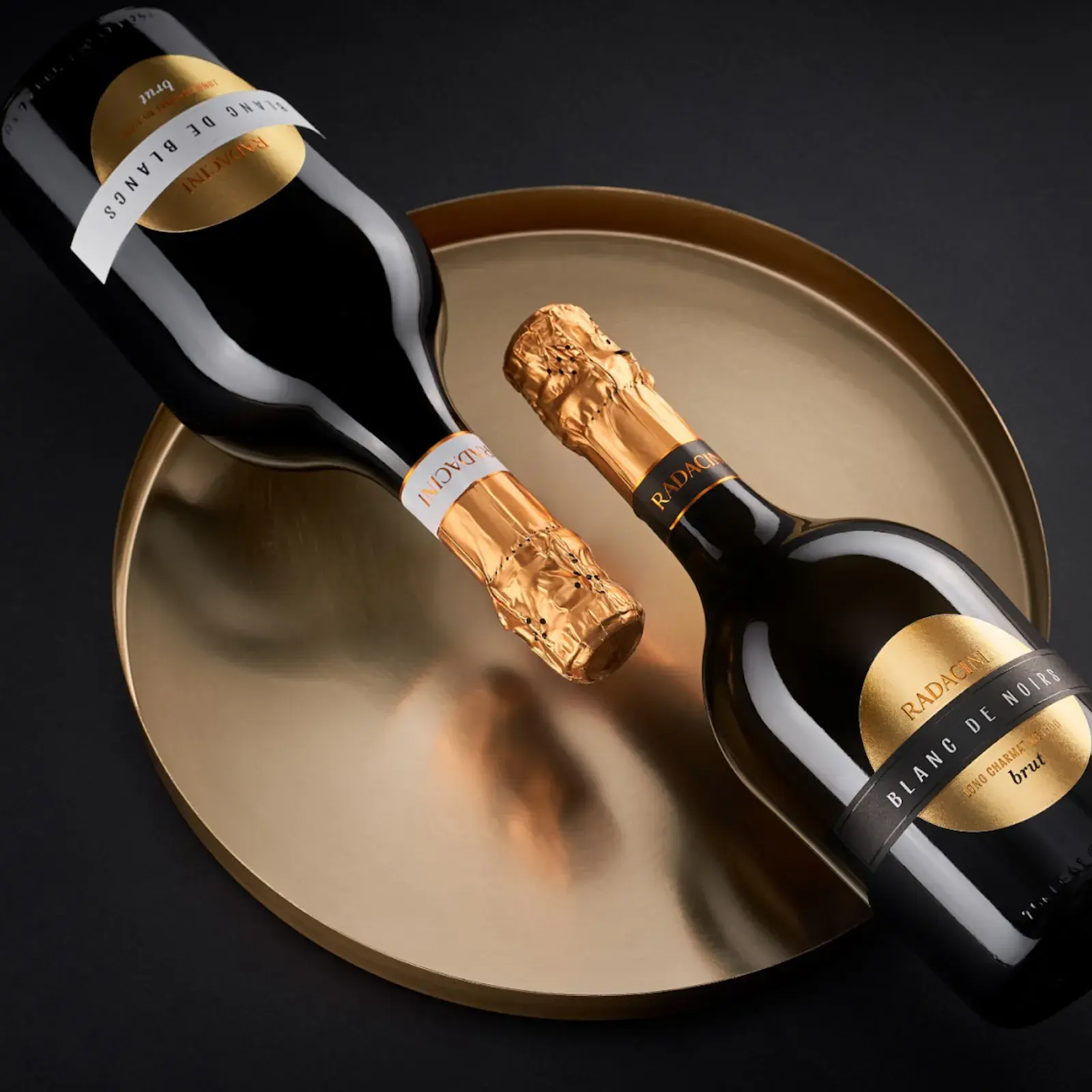 Crafting Elegance: The Art of Understated Luxury in Packaging Design