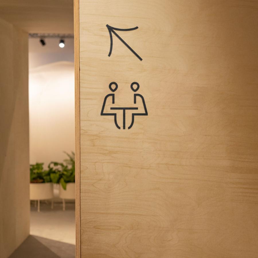 Guidance Icons by Streamlinehq: Elevating Wayfinding Design