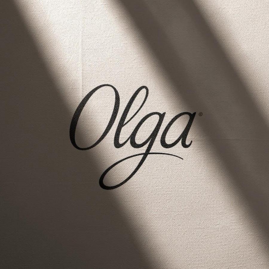 Olga: Minimalist Visual Identity and Fashion Branding